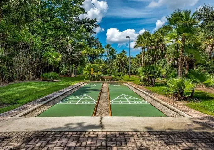Shuffle Board