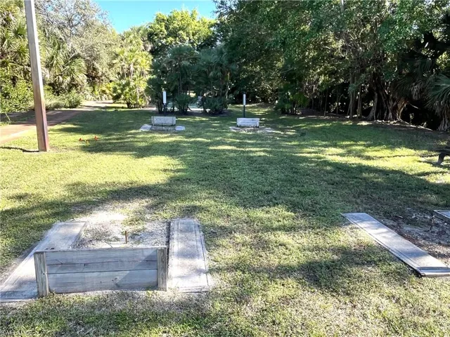 Horse Shoe Pits