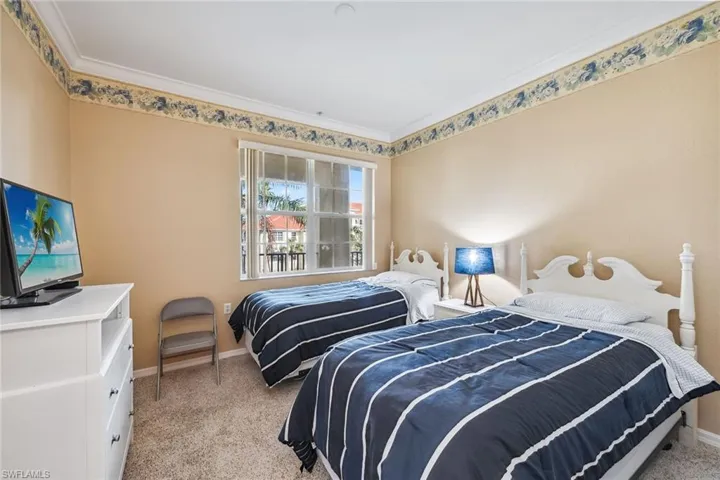 4844  Hampshire  CT, Naples, FL 34112