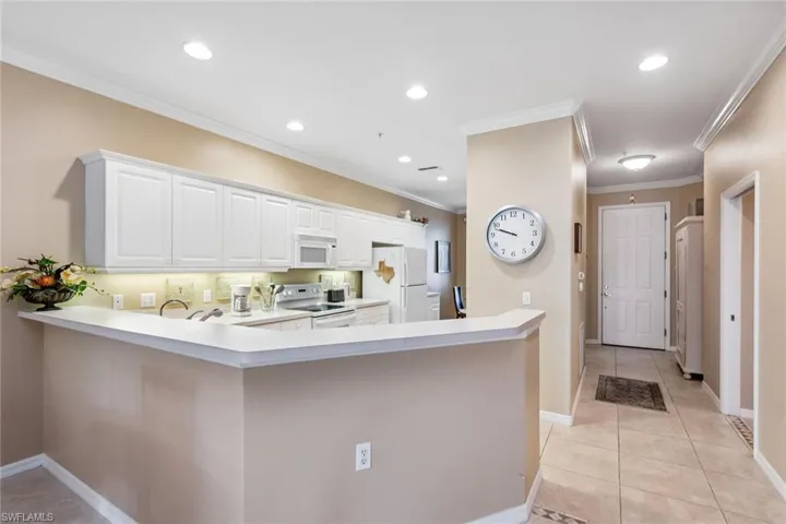 4844  Hampshire  CT, Naples, FL 34112