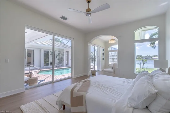 319  Lambton  LN, Naples, FL 34104