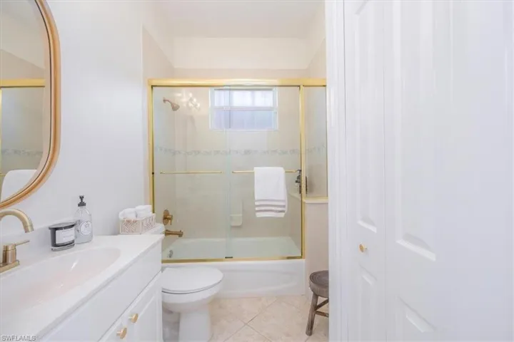 319  Lambton  LN, Naples, FL 34104