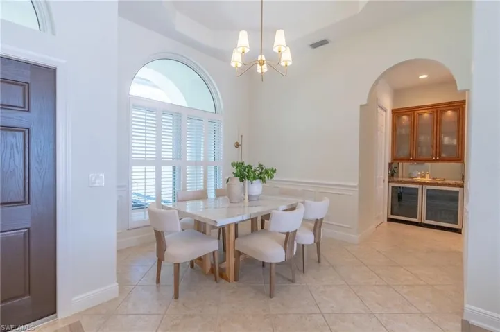 319  Lambton  LN, Naples, FL 34104