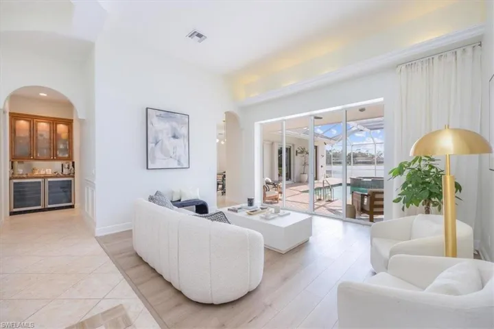 319  Lambton  LN, Naples, FL 34104
