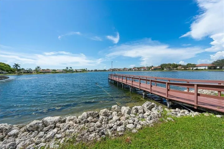 319  Lambton  LN, Naples, FL 34104