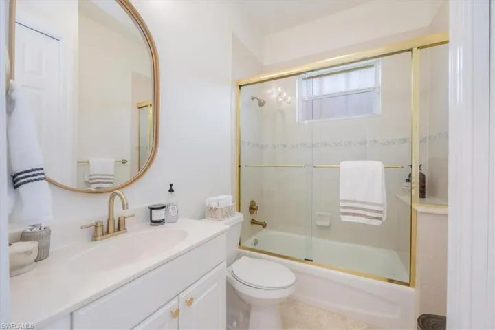 319  Lambton  LN, Naples, FL 34104