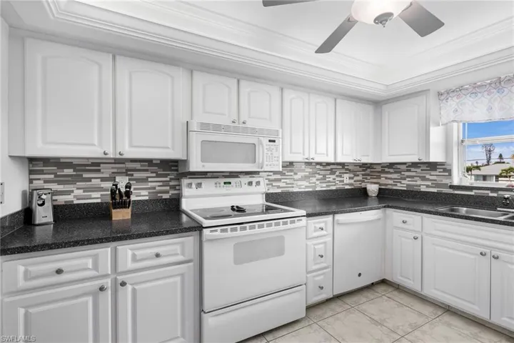 4629 SE 5th  AVE, Cape Coral, FL 33904