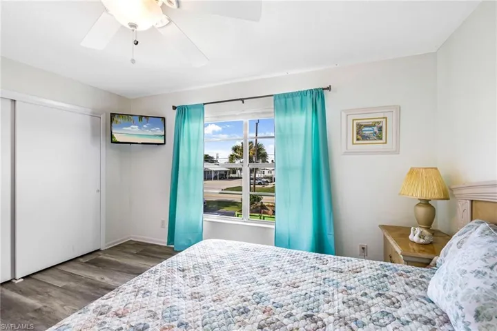 4629 SE 5th  AVE, Cape Coral, FL 33904