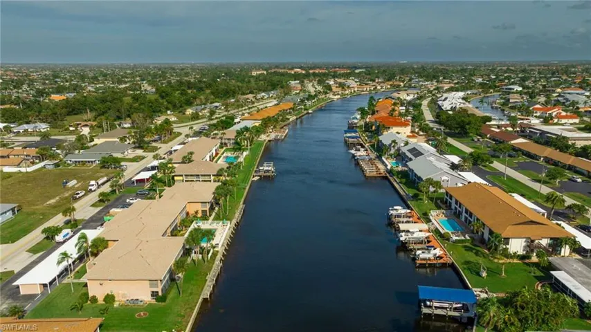 4629 SE 5th  AVE, Cape Coral, FL 33904