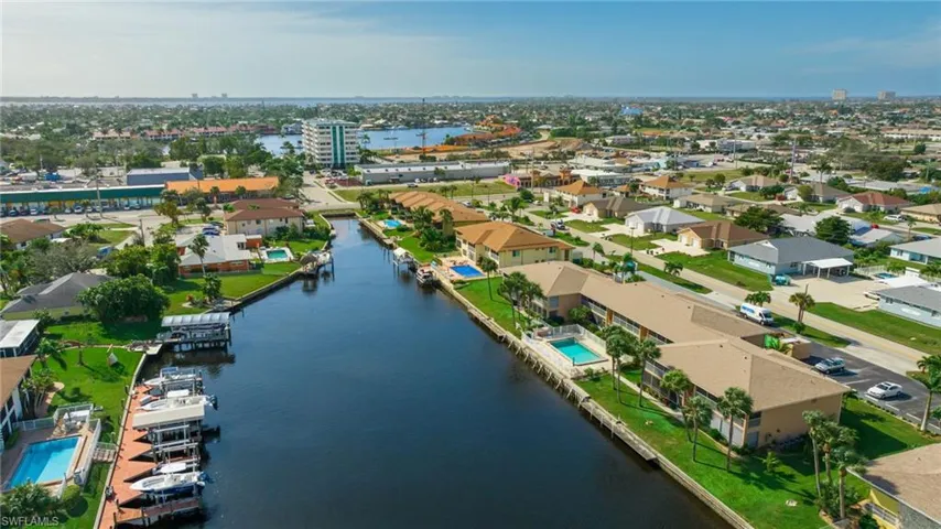 4629 SE 5th  AVE, Cape Coral, FL 33904