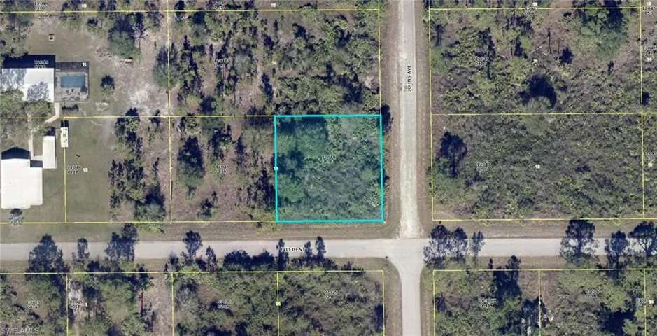 3507 E 11th St, Lehigh Acres Fl 33972