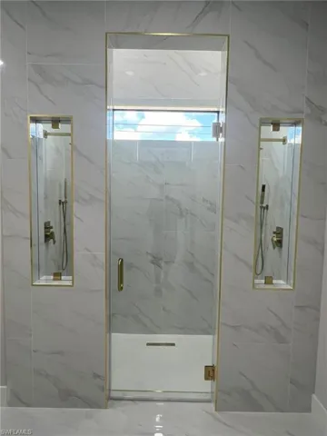 Master Bedroom Shower