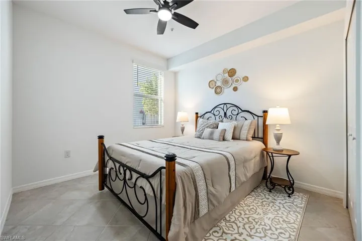 Guest bedroom