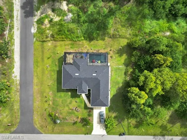 Aerial view of property and surrounding area