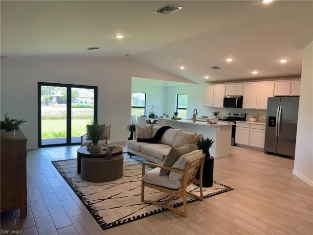 732 Anaconda Ave S, Lehigh Acres, Florida 33974