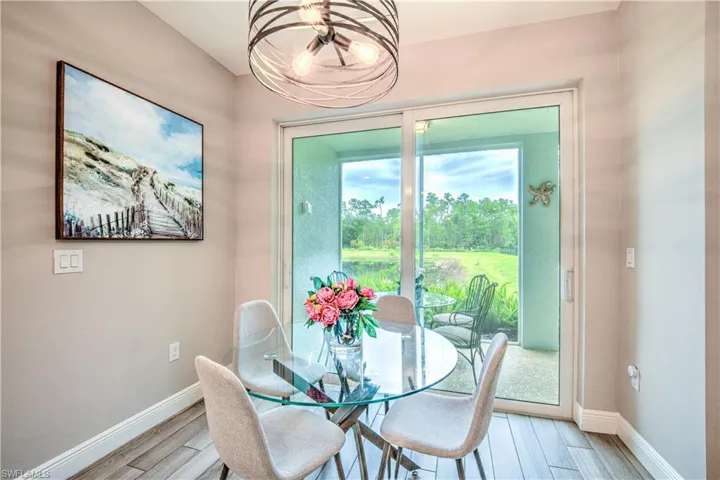 2626 Seychelles Cir 1404, Naples, Florida 34112