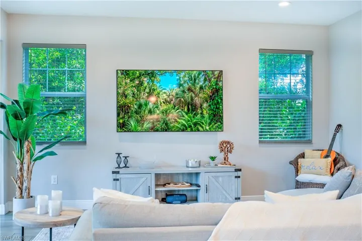 2626 Seychelles Cir 1404, Naples, Florida 34112
