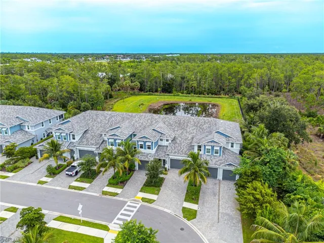 2626 Seychelles Cir 1404, Naples, Florida 34112