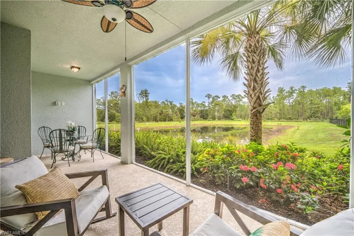 2626 Seychelles Cir 1404, Naples, Florida 34112
