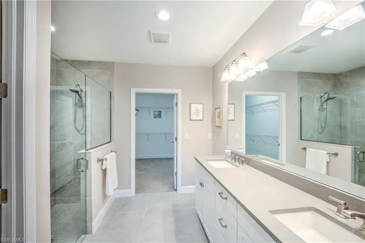 2626 Seychelles Cir 1404, Naples, Florida 34112
