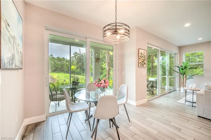 2626 Seychelles Cir 1404, Naples, Florida 34112