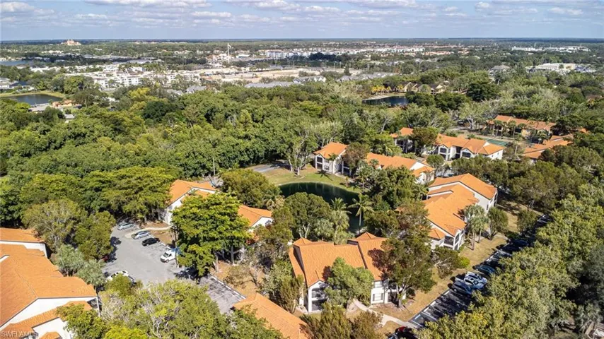 2166  Arbour Walk  CIR, Naples, FL 34109