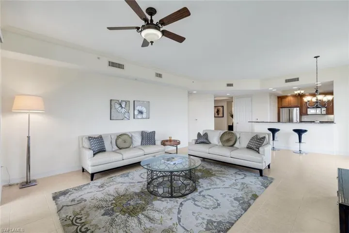 2748 Tiburon Blvd E 502, Naples, Florida 34109