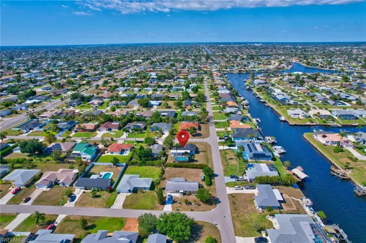 928 Se 30th Ln, Cape Coral Fl 33904