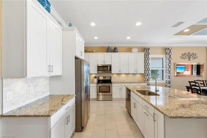 10263  Ashbrook  CT, Fort Myers, FL 33913