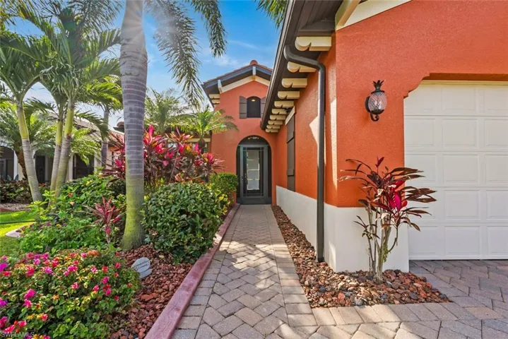 10263  Ashbrook  CT, Fort Myers, FL 33913