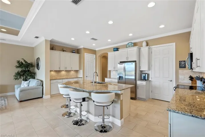 10263  Ashbrook  CT, Fort Myers, FL 33913