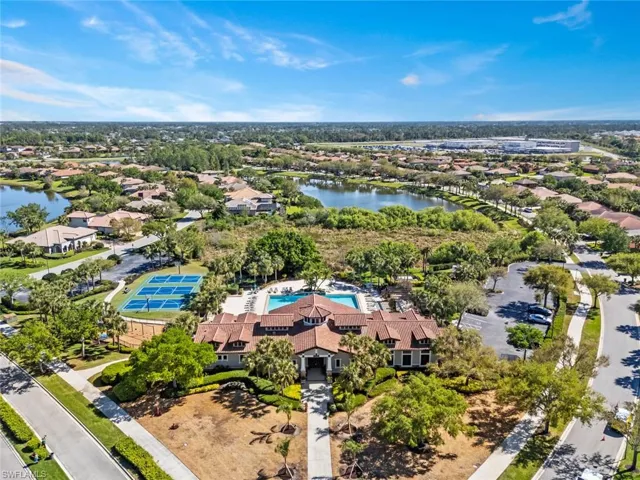 10263  Ashbrook  CT, Fort Myers, FL 33913