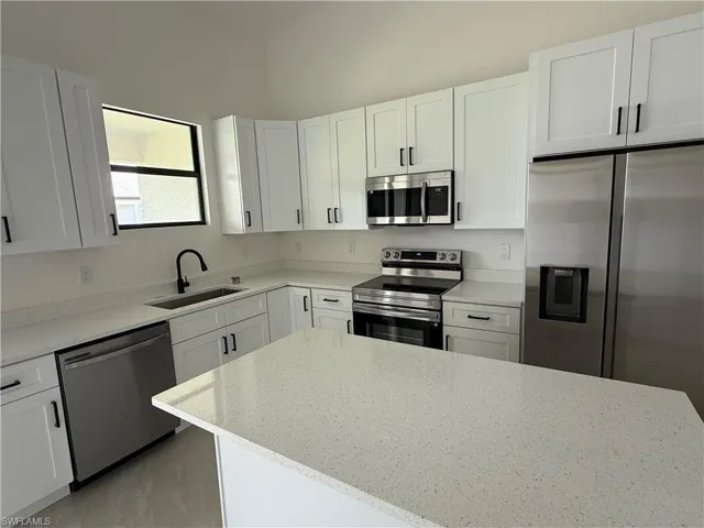 4812-4814 28th St Sw, Lehigh Acres, Florida 33973