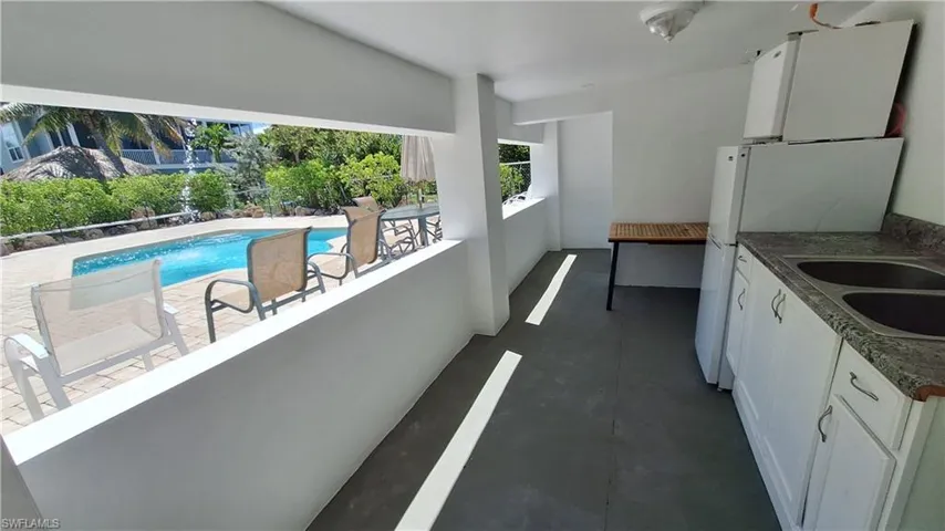 254  Palermo  CIR, Fort Myers Beach, FL 33931