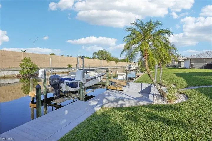Wood Decking Captain's Walk & Lift