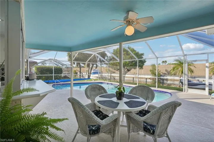 Covered Screened Lanai Sitting Area