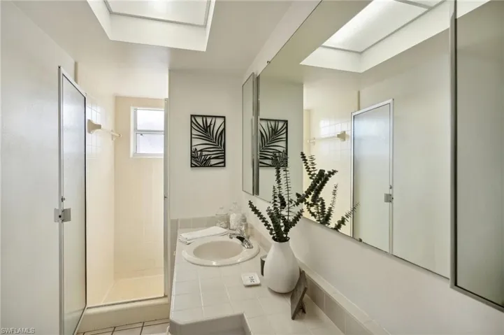 2nd Bath  - Guest Bath
