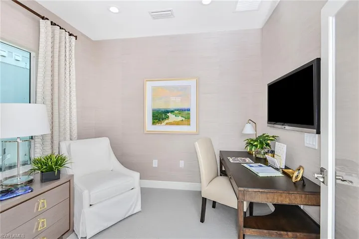4577  Centaurus  CIR, Naples, FL 34120