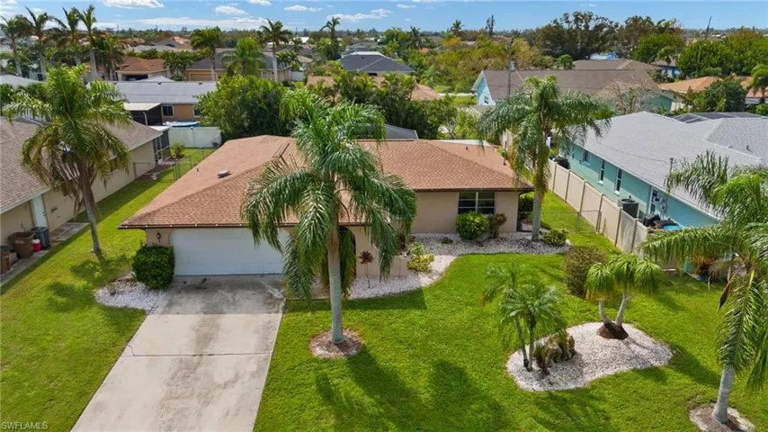 236 Sw 37th Ln, Cape Coral Fl 33914