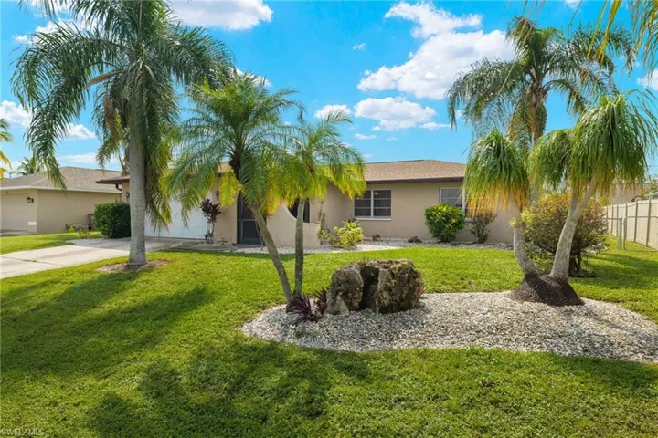 236 Sw 37th Ln, Cape Coral Fl 33914