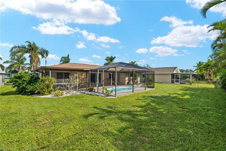 236 Sw 37th Ln, Cape Coral Fl 33914