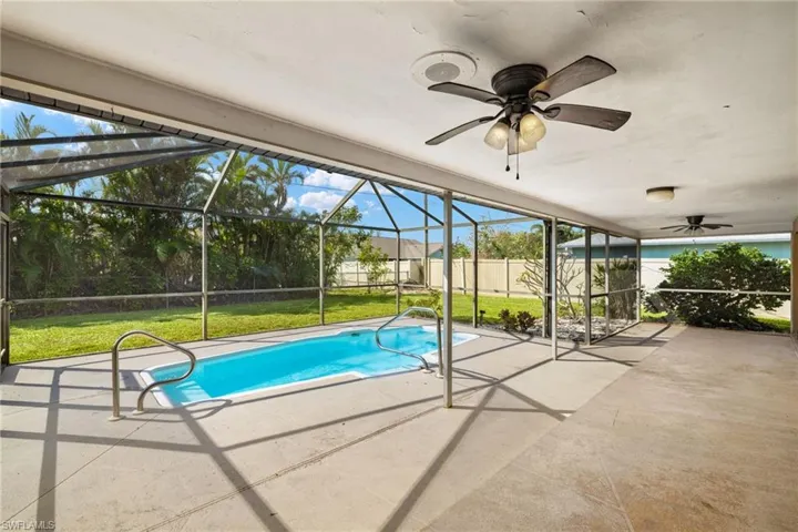 236 Sw 37th Ln, Cape Coral Fl 33914