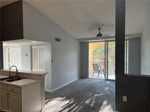 4121 Residence Dr 323, Fort Myers, Florida 33901