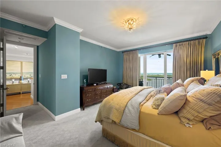 Imagine waking up to THIS view!