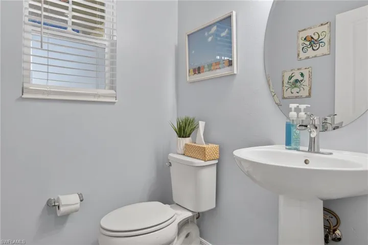 6381 Brant Bay Blvd 102, North Fort Myers, Florida 33917