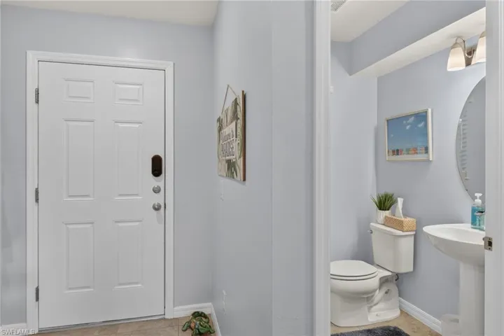 6381 Brant Bay Blvd 102, North Fort Myers, Florida 33917
