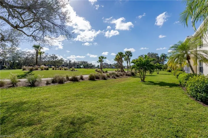 640 Lalique Cir 405, Naples, Florida 34119