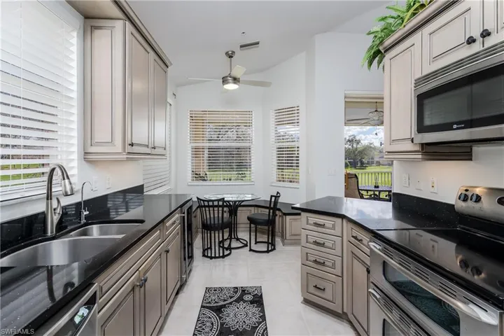640 Lalique Cir 405, Naples, Florida 34119