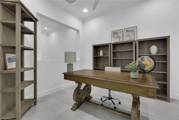 6585 Dominica Dr 201, Naples, Florida 34113