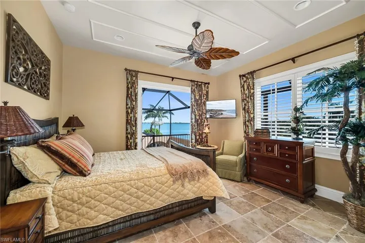 1221 Redwood Ct, Marco Island, Florida 34145